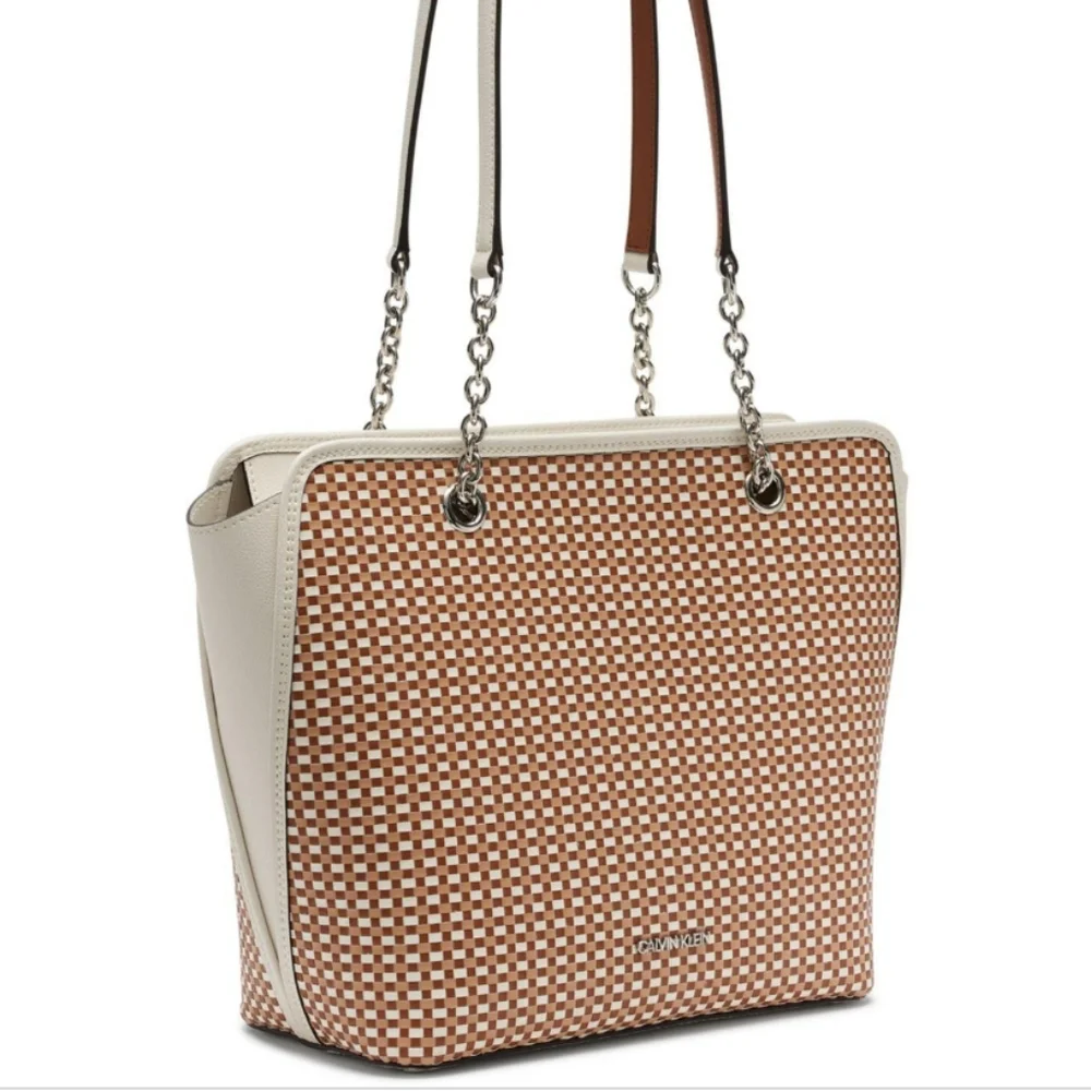 Calvin Klein Hailey Tote Rye Multi-color - Picture 1 of 3